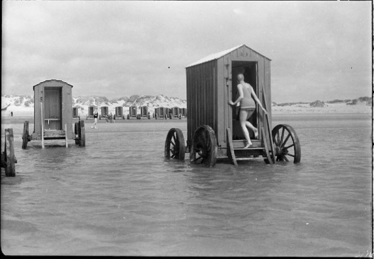 Bathing machine