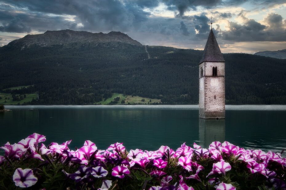 lago di resia campanile