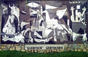 Riproduzione della Guernica su murales (credits Wikipedia)