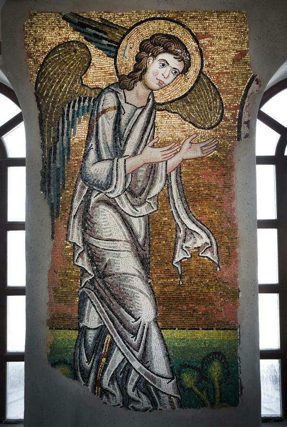 Settimo angelo restaurato dai Piacenti